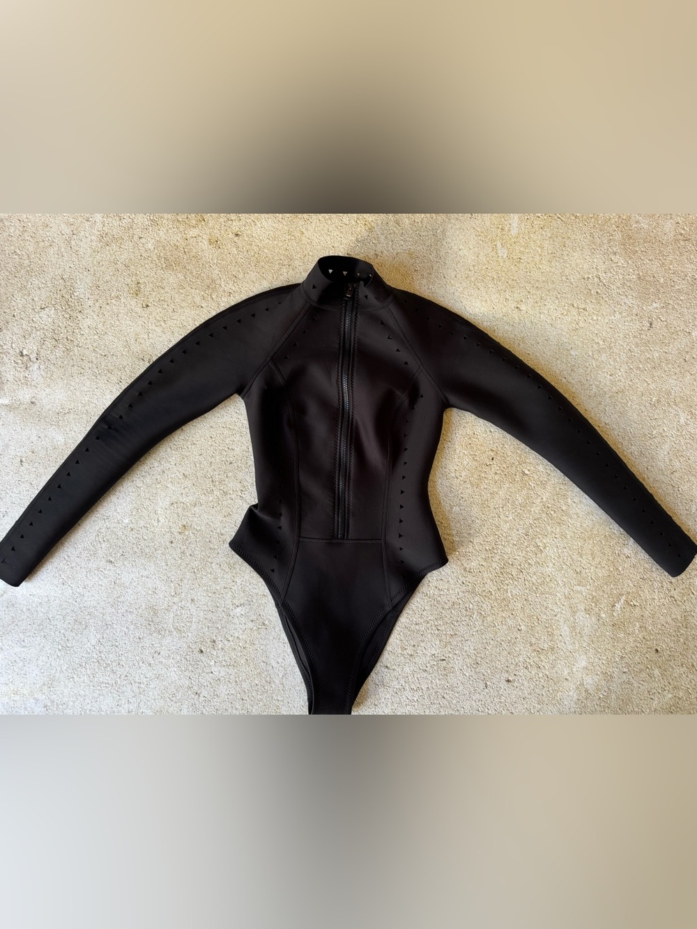 Sexy Gigi C Surf Suit One-Piece Swimsuit UPF Sun Protection - Picture 4 of 6